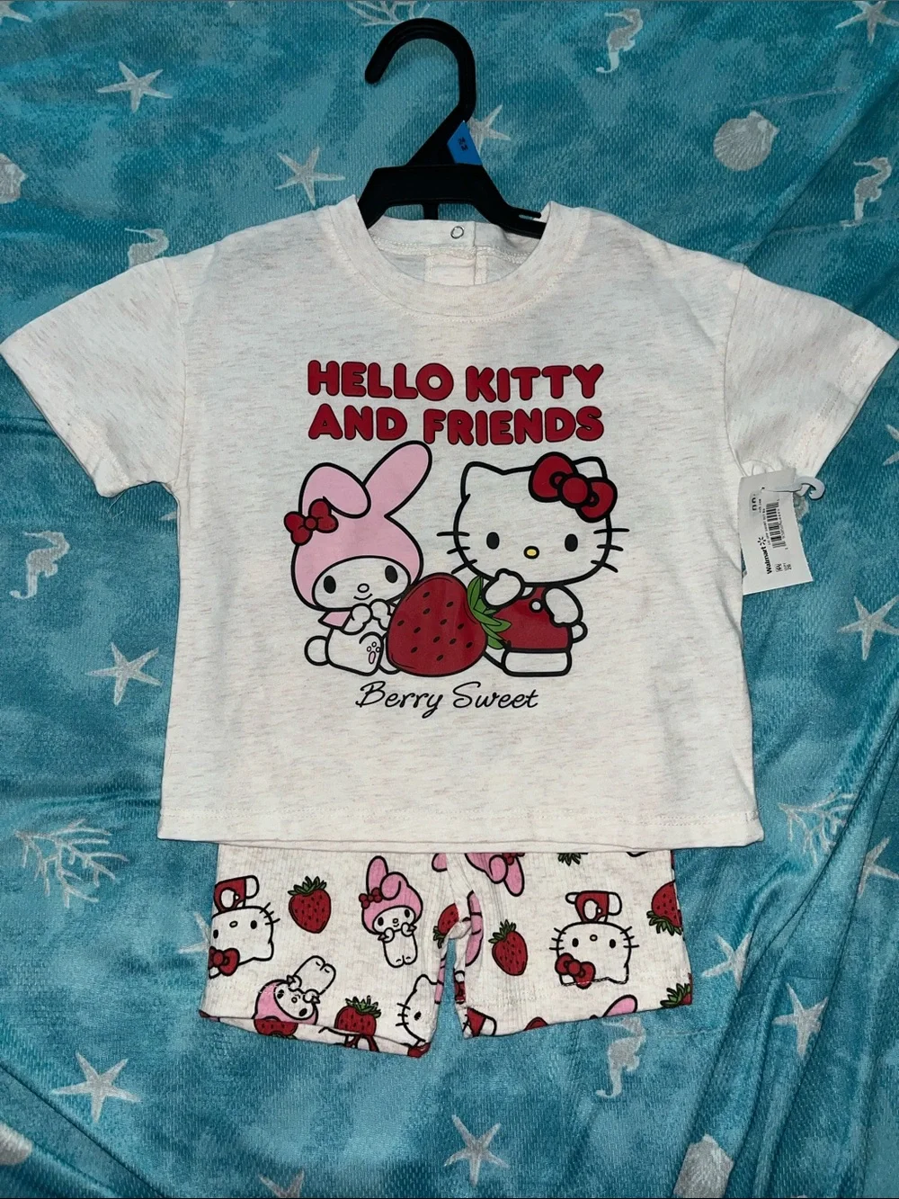 Hello Kitty & Friends Strawberry Sleep Set - White, Pink, Red